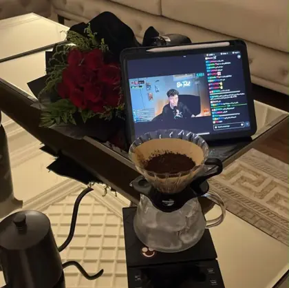 Stream · Coffee & live